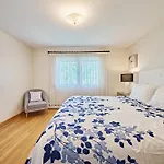 Chinook Executive House