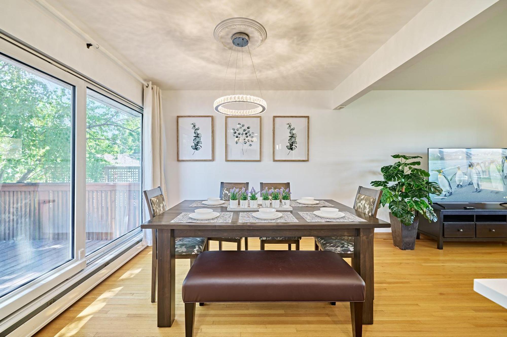 Chinook Executive House Holiday home Calgary