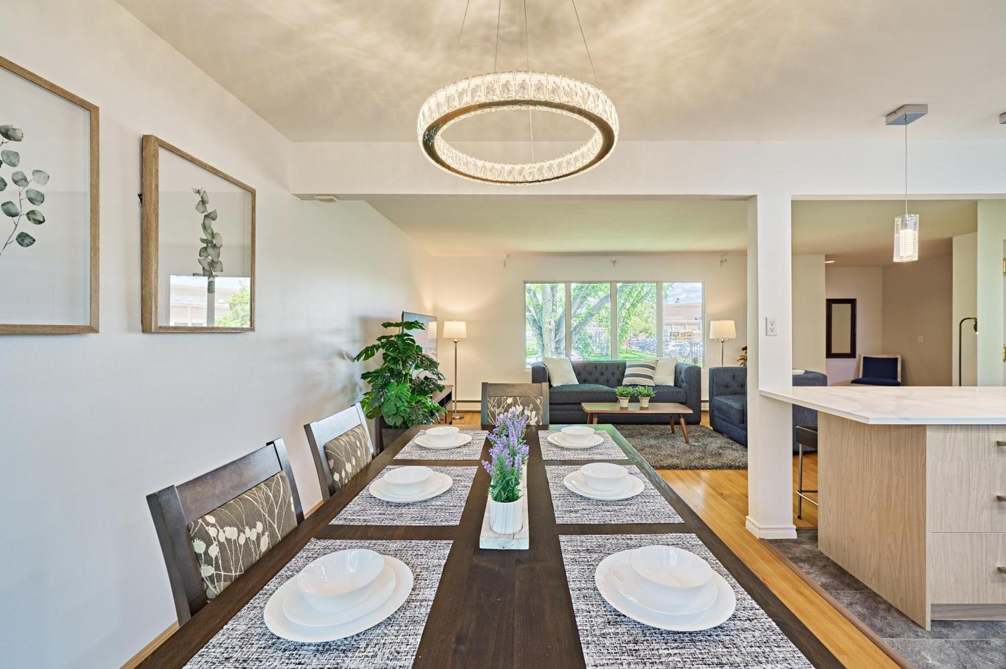 Chinook Executive House